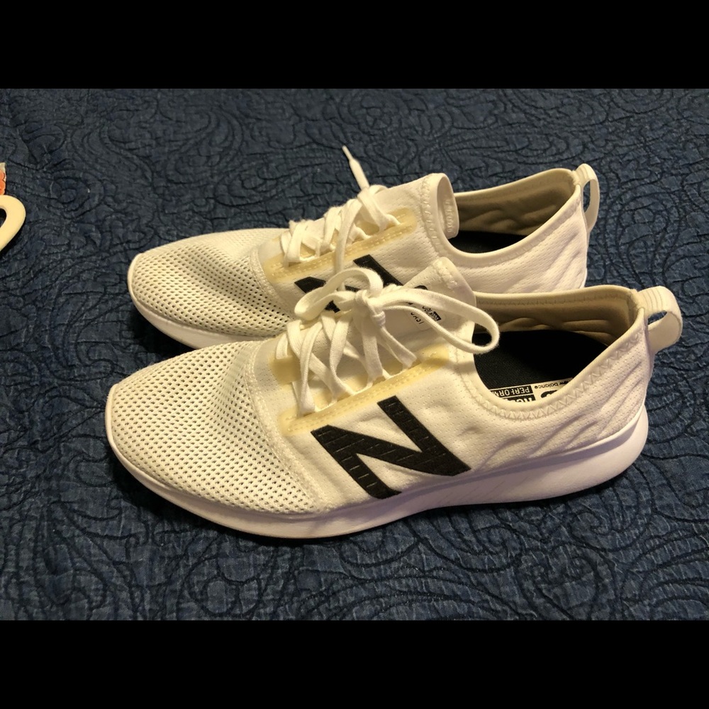 White new balance running shoes